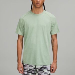 LULULEMON METAL VENT TECH SHIRT